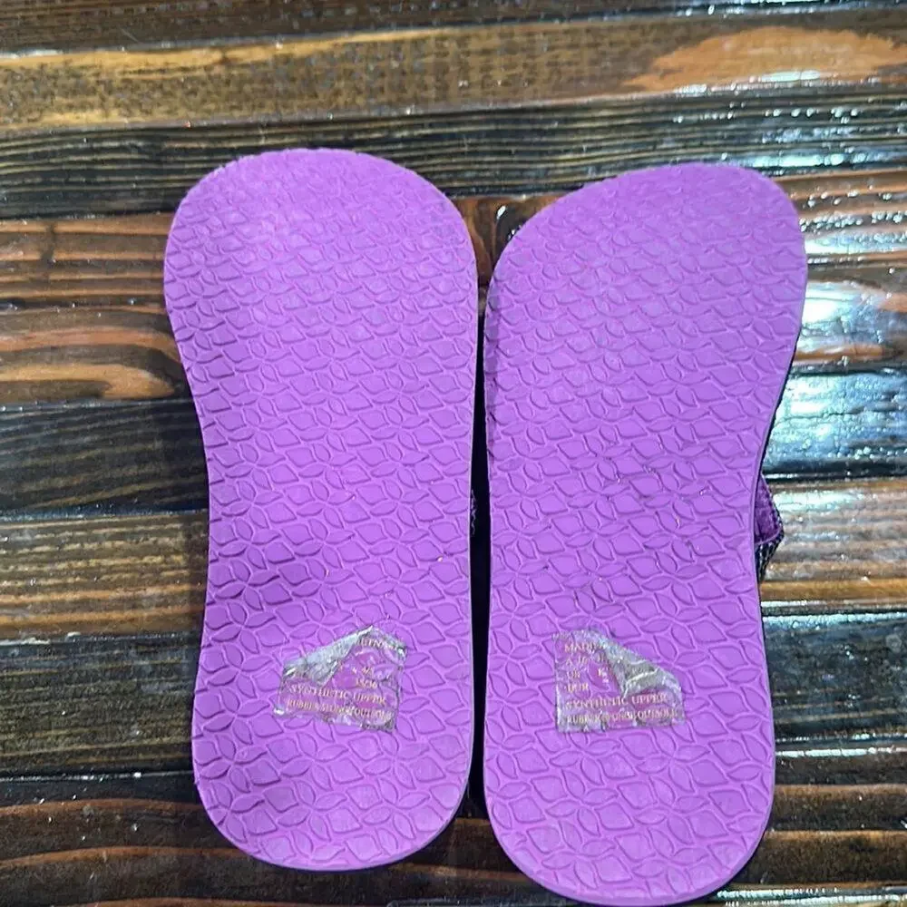 Reef Black and Purple Glittery Flip Flops 4/5